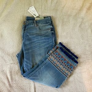 Chico’s Embroidered Crop Denim Petite